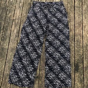 Women’s flowy pants
